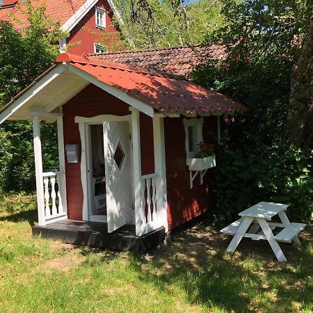 Karlstugan Cottage Vimmerby Extérieur photo