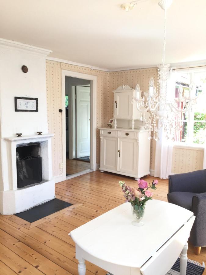 Karlstugan Cottage Vimmerby Extérieur photo